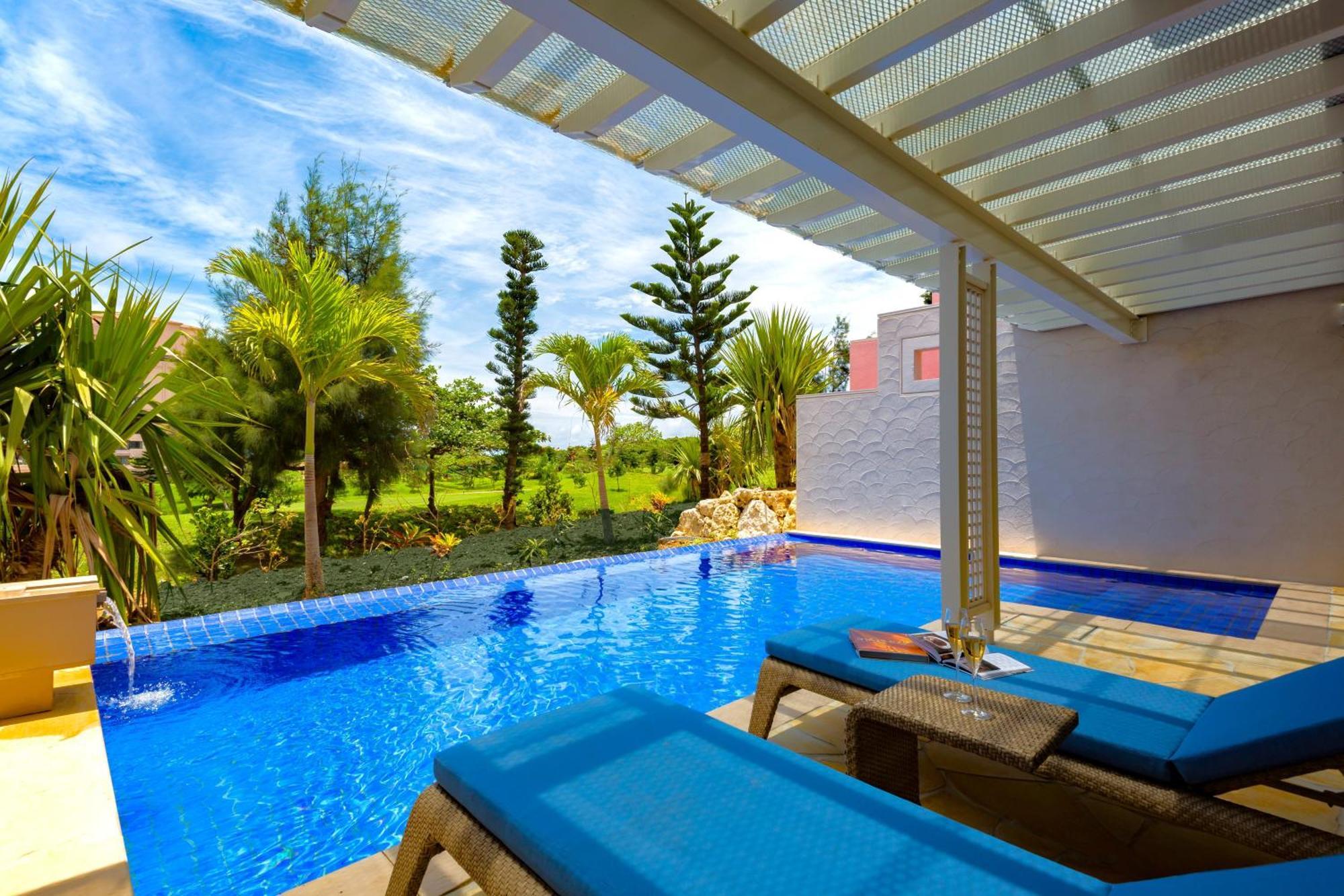 Hotel Shigira Mirage Miyakojima  Exterior photo